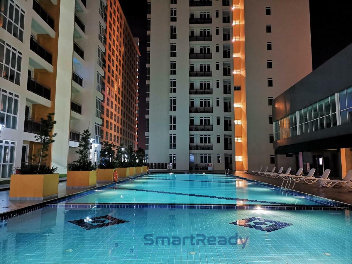 Residences At Daya By Sr Home Johor Bahru Buitenkant foto