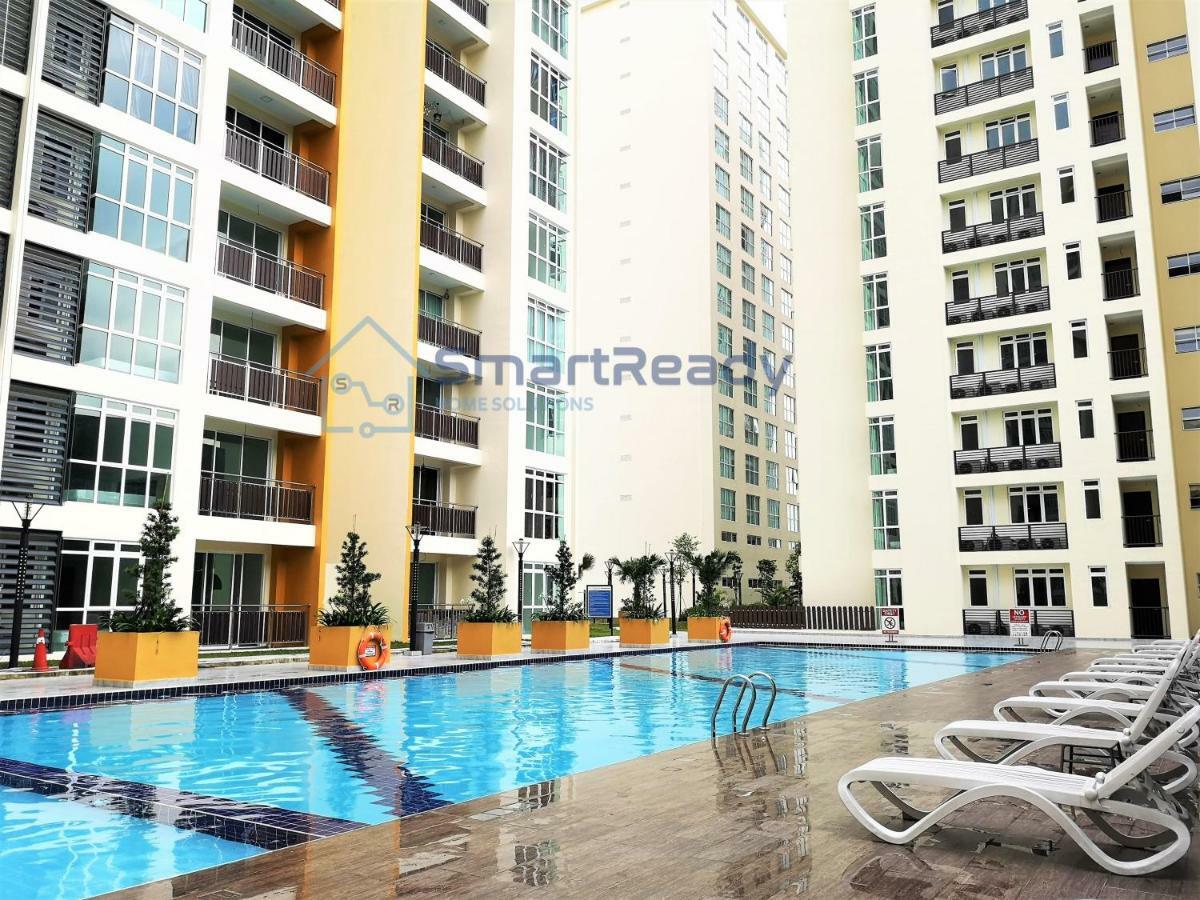 Residences At Daya By Sr Home Johor Bahru Buitenkant foto