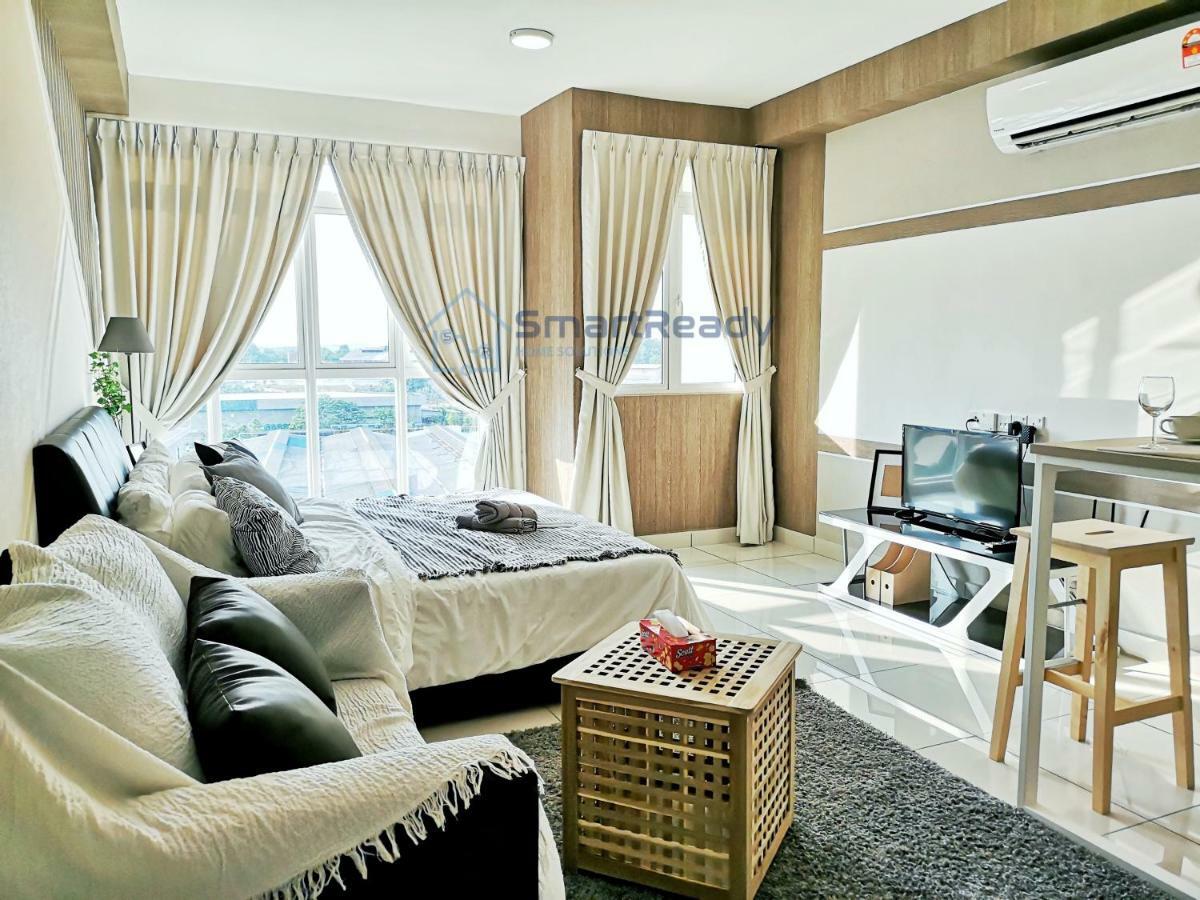 Residences At Daya By Sr Home Johor Bahru Buitenkant foto